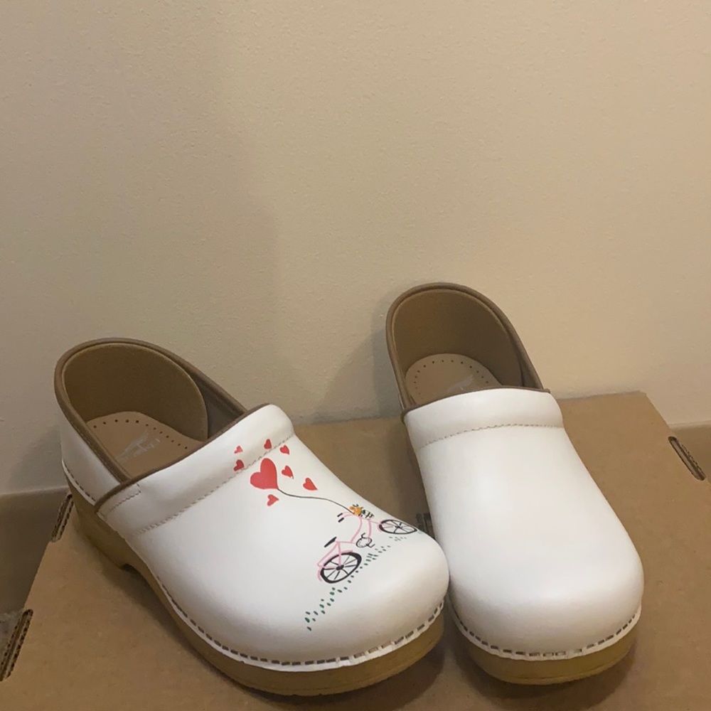 DANSKOS - Picture 2 of 3